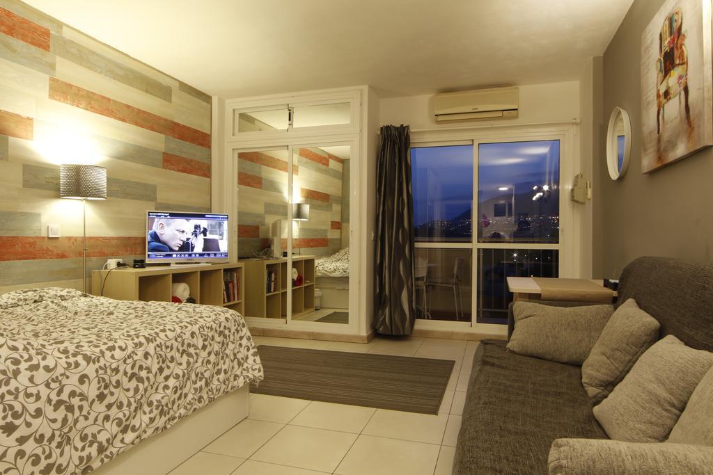 Anna & Pierre-Noel Apartment. Benalmadena Bagian luar foto