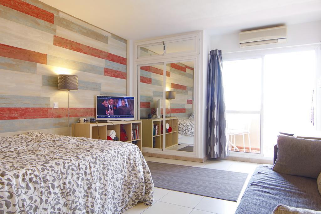 Anna & Pierre-Noel Apartment. Benalmadena Bagian luar foto